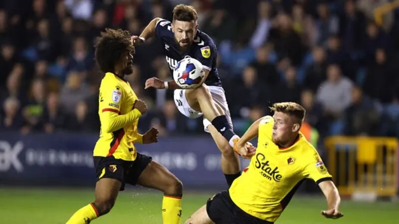 Millwall sẽ dễ dàng tận dụng được lợi thế sân nhà để giành 3 điểm Millwall sẽ dễ dàng tận dụng được lợi thế sân nhà để giành 3 điểm