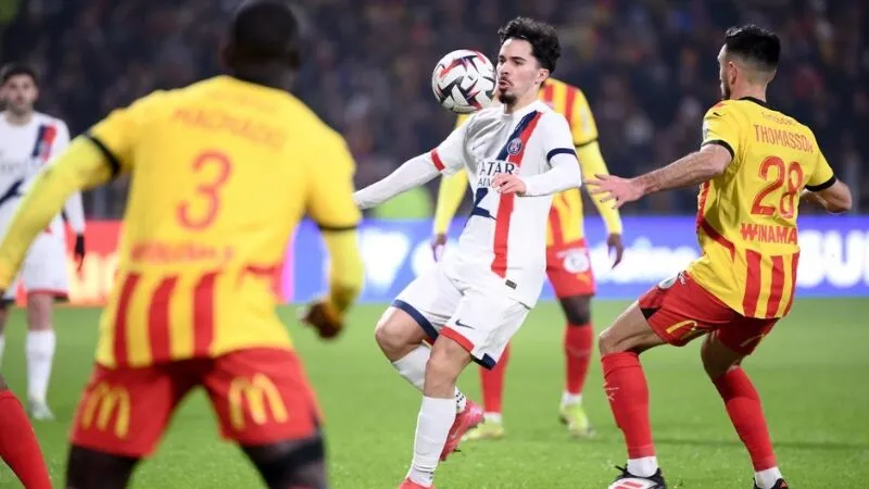 PSG dù khó khăn nhưng vẫn sẽ giành 3 điểm trên sân nhà PSG dù khó khăn nhưng vẫn sẽ giành 3 điểm trên sân nhà