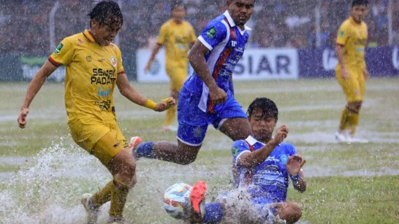 Semen Padang sẽ tận dụng tốt lợi thế sân nhà của mình Semen Padang sẽ tận dụng tốt lợi thế sân nhà của mình